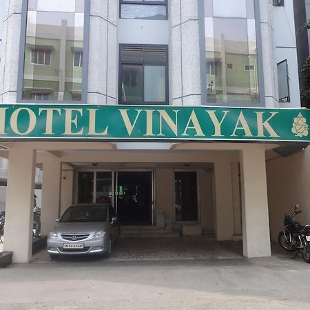 Hotel Vinayak Kójamputtúr Exteriér fotografie